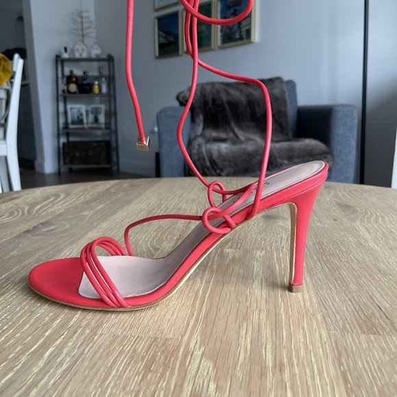 SOLD NWT Barney's NY Arese Leather Ankle-Tie Sandals - Picture 4 of 9